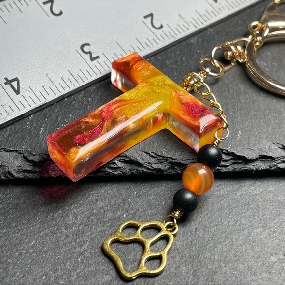 Carnelian And Onyx Custom Resin Letter “T” Keychain with Paw Charm - Picture 10 of 12